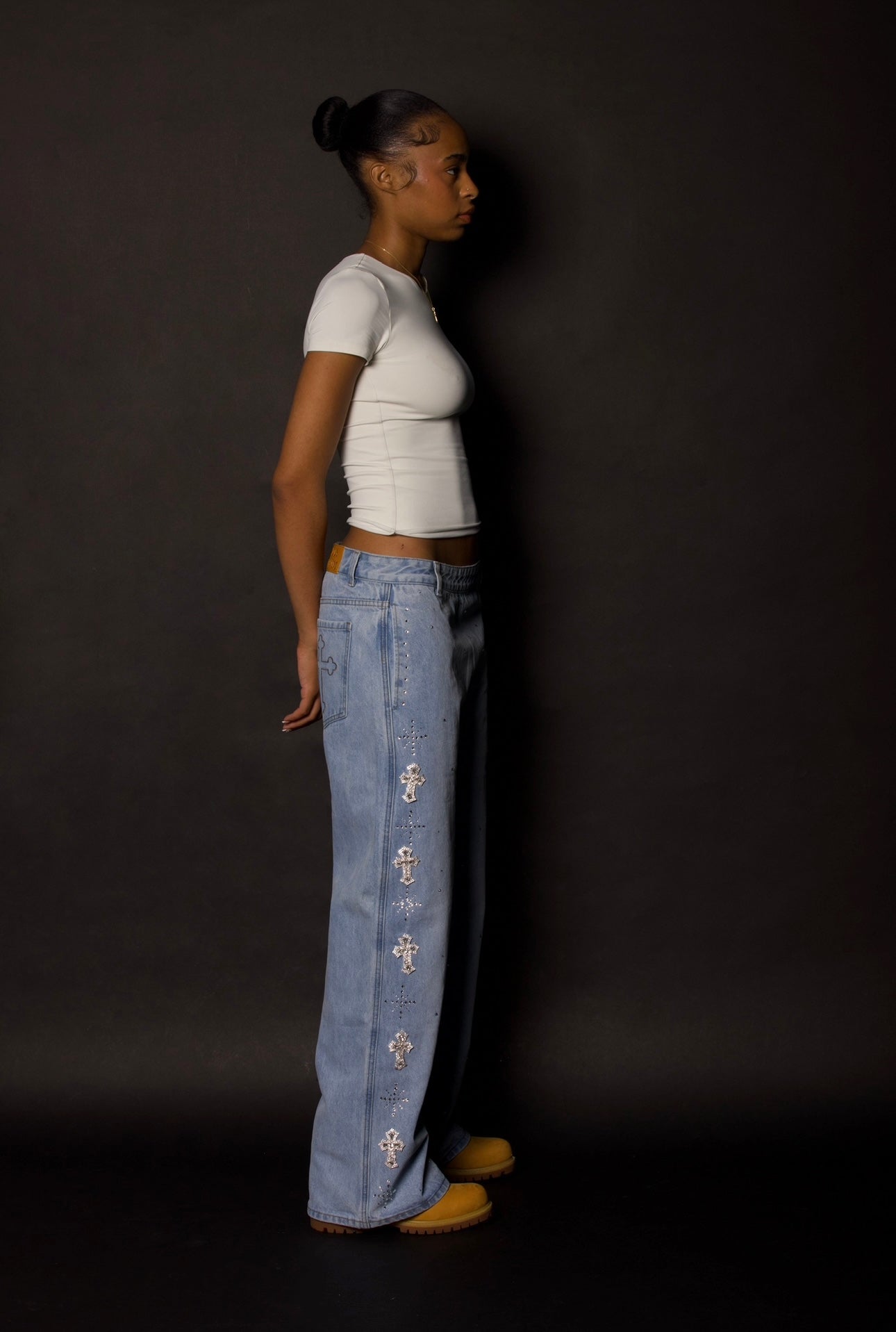 HOLY DENIM